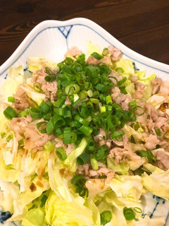 春キャベツと豚肉のサラダ-レシピのメイン写真