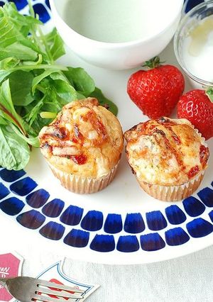 HM使用♡オニオンチーズのおかずマフィン-レシピのメイン写真