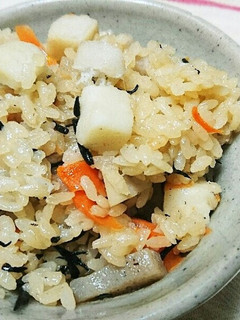 とろ~り☆里芋の炊込みご飯-レシピのメイン写真