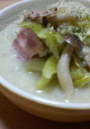 キャベツとベーコンのスープ 豆乳仕立て-レシピのメイン写真