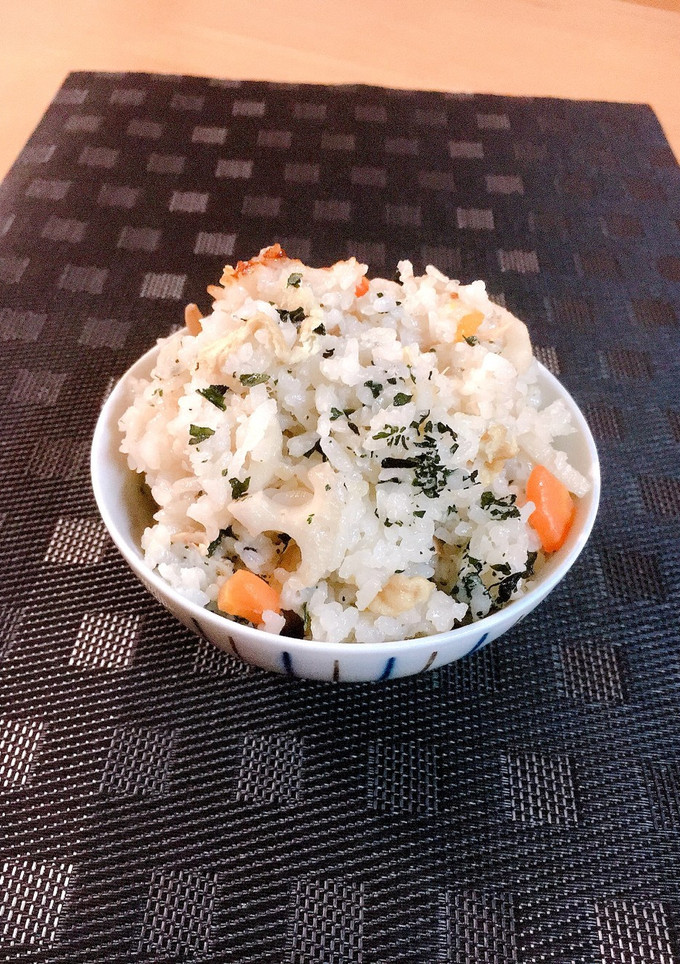 ツナ缶と蓮根の✤磯の香り炊き込みご飯-レシピのメイン写真