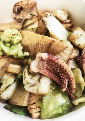 たけのことイカのキャベツ炒め-レシピのメイン写真