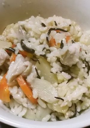 手軽に炊込みご飯-レシピのメイン写真
