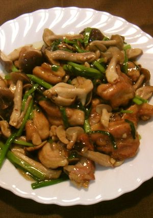 お弁当に！しめじと鶏照焼き甘辛炒め！-レシピのメイン写真