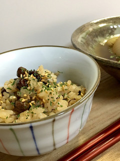 中華風豆ともち麦炊き込みご飯炊飯器で簡単-レシピのメイン写真