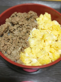 そぼろ丼-レシピのメイン写真