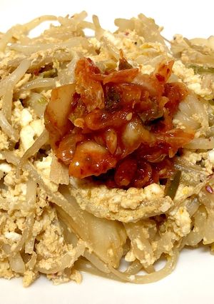 もやしと豆腐とキムチの卵とじ-レシピのメイン写真