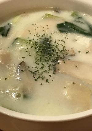 楽々☆チンゲン菜とキノコのクリームスープ-レシピのメイン写真