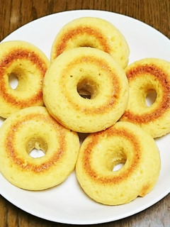 ☆豆腐でもちもち焼きドーナツ☆-レシピのメイン写真