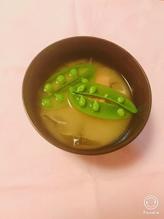 ☆スナップエンドウ☆+で春のお味噌汁-レシピのメイン写真