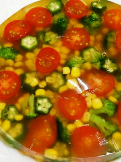 華やかなお野菜テリーヌ-レシピのメイン写真