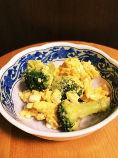 マヨラーのブロッコリーと卵のマヨ炒め-レシピのメイン写真