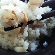 竹の子とたっぷりのカツオぶしの炊き込み