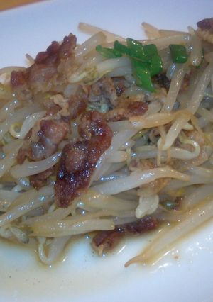安い早いうまい☆カリカリ豚肉ともやし炒め-レシピのメイン写真