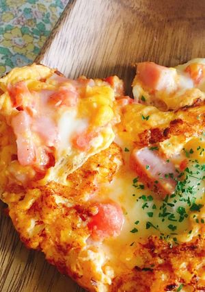 トマトベーコンチーズの簡単オムレツ❁-レシピのメイン写真