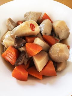 牡蠣だし醤油でサトイモの煮物-レシピのメイン写真