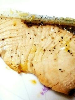 身がふっくら☆ブリの塩にんにく焼き♥簡単-レシピのメイン写真