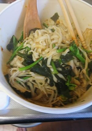 エノキ一袋まぜそばインスタントラーメン-レシピのメイン写真