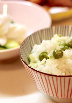 鶏ガラスープで豆ごはん-レシピのメイン写真