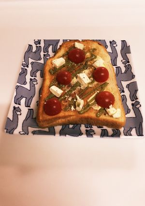 ❁クリチとパクチーソースのトースト❁-レシピのメイン写真