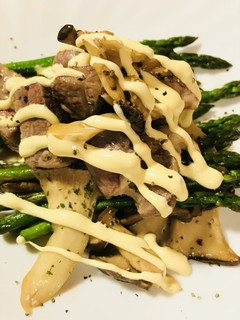 豚肉の塩炒め☆アスパラマヨネーズ添え-レシピのメイン写真