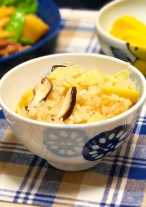 たけのこと椎茸の炊き込みごはん-レシピのメイン写真