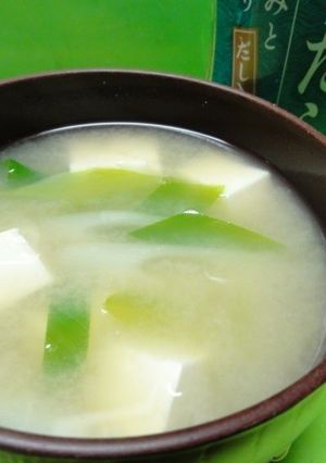 ＊液みそでねぎと豆腐のみそ汁＊-レシピのメイン写真