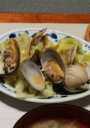 ☆春キャベツとアサリとベーコンの蒸し煮☆-レシピのメイン写真