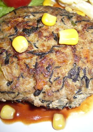 野菜たっぷりひじきの特製ハンバーグ-レシピのメイン写真