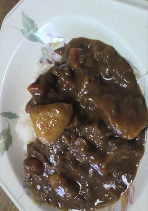 トマト牛すじ肉ナス人参じゃが芋カレー-レシピのメイン写真