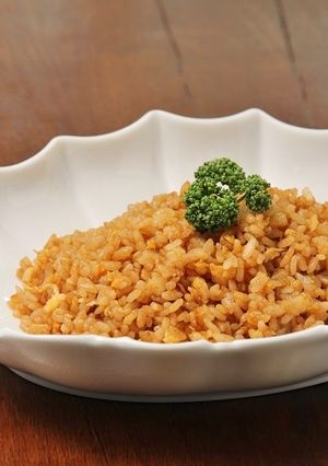 懐かしい♪シンプル簡単なソース炒飯-レシピのメイン写真