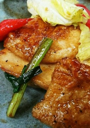 ジューシー春キャベツと鳥胸肉のステーキ-レシピのメイン写真
