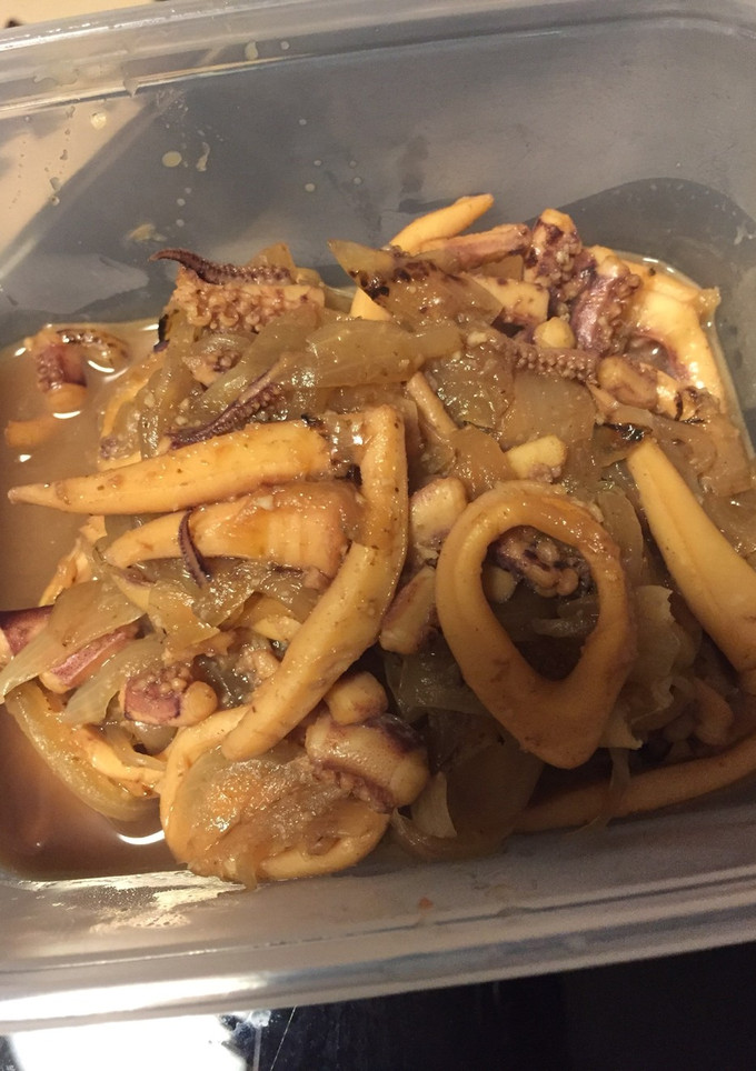 イカと玉ねぎの白ワイン煮込み-レシピのメイン写真