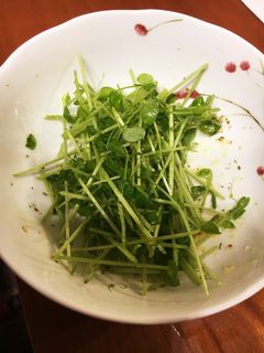 豆苗サラダ-レシピのメイン写真