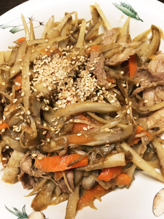 歯ごたえきんぴらゴボウ 豚肉塩麹入り!-レシピのメイン写真