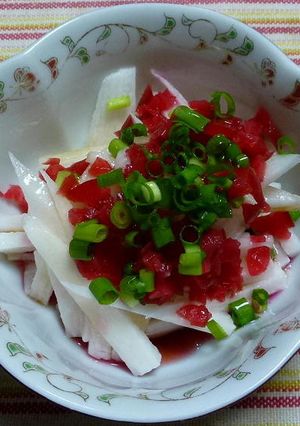 山芋短冊とカリカリ梅の小鉢-レシピのメイン写真