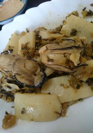 牡蠣とタケノコの辛子高菜炒め-レシピのメイン写真