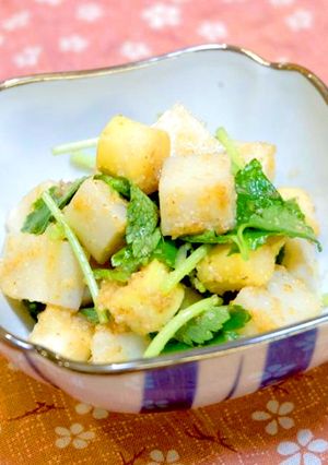かまぼことたけのこの胡麻ポンサラダ-レシピのメイン写真