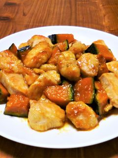 簡単!かぼちゃと鶏肉の甘辛炒め-レシピのメイン写真