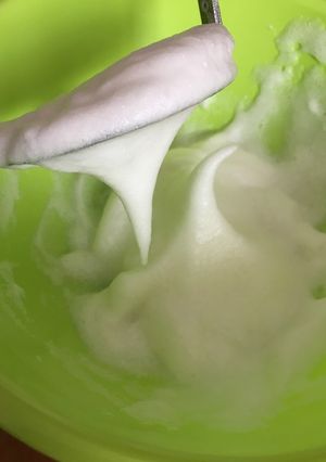 ハンドミキサー不要！メレンゲの作り方-レシピのメイン写真