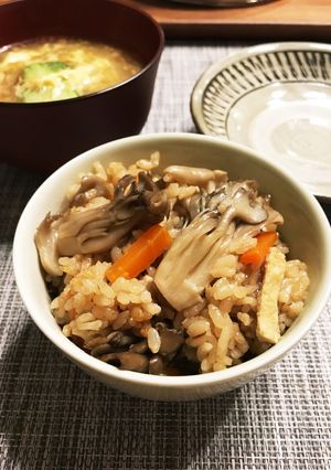 ヘルシー！舞茸たっぷり炊き込みご飯-レシピのメイン写真