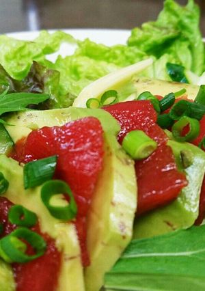 自家製醤油アボカドと漬け鮪のカルパッチョ-レシピのメイン写真