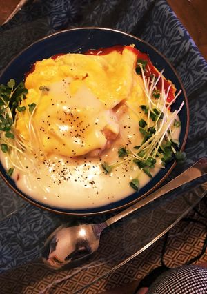 ホワイトソース オムライス-レシピのメイン写真