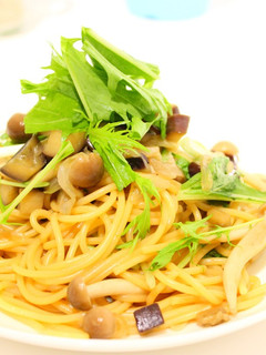 ナスとしめじのわさび醤油パスタ-レシピのメイン写真