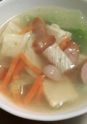 湯葉とレタスのスープ-レシピのメイン写真