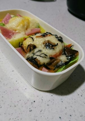 お弁当に簡単シリコンカップでおかずケーキ-レシピのメイン写真