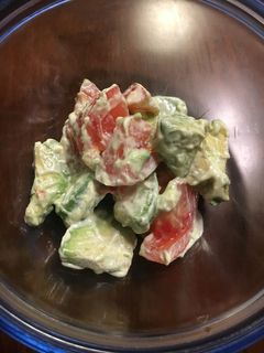 アボカドとトマトのサラダ-レシピのメイン写真