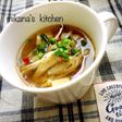 ごぼうともやしのごま油香るピリ辛スープ♪