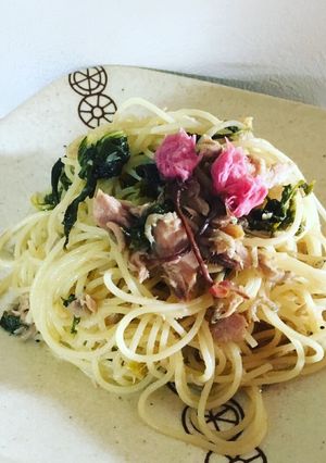 セルリー葉の春パスタ-レシピのメイン写真