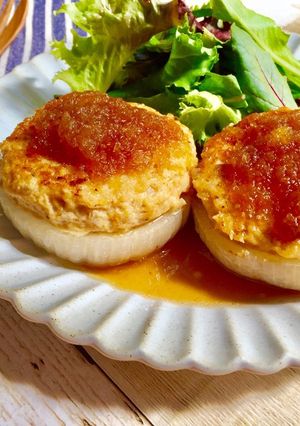簡単！丸ごと新玉ねぎのご馳走ハンバーグ♡-レシピのメイン写真